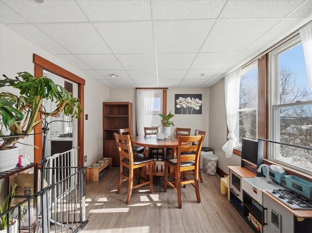 6489 Simmons Avenue, South Park, PA 15129