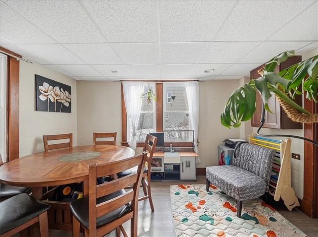 6489 Simmons Avenue, South Park, PA 15129