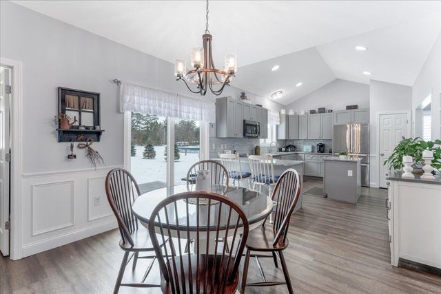 18 Memory Lane, Loudon, NH 03307