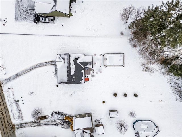 18 Memory Lane, Loudon, NH 03307