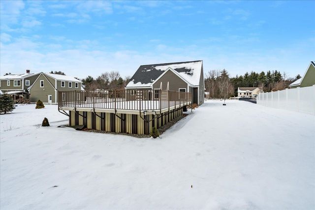 18 Memory Lane, Loudon, NH 03307