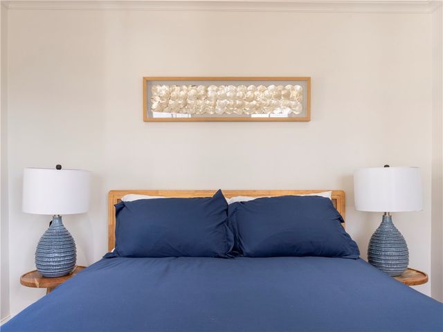 7 Dearborn Street 1, Newport, RI 02840