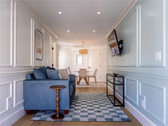 7 Dearborn Street 1, Newport, RI 02840