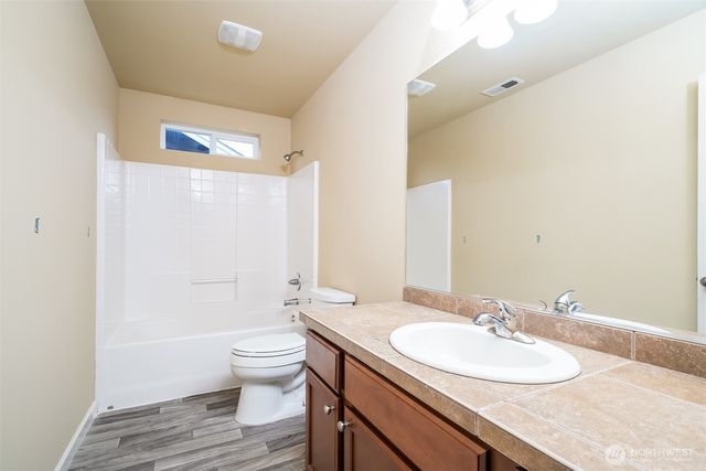 2229 55th Street SE, Auburn, WA 98092