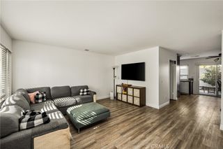 19752 Bromley Lane 9, Huntington Beach, CA 92646