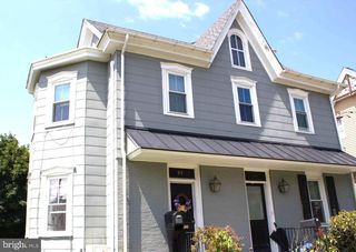 28 N MAIN ST #24, Chalfont, PA 18914