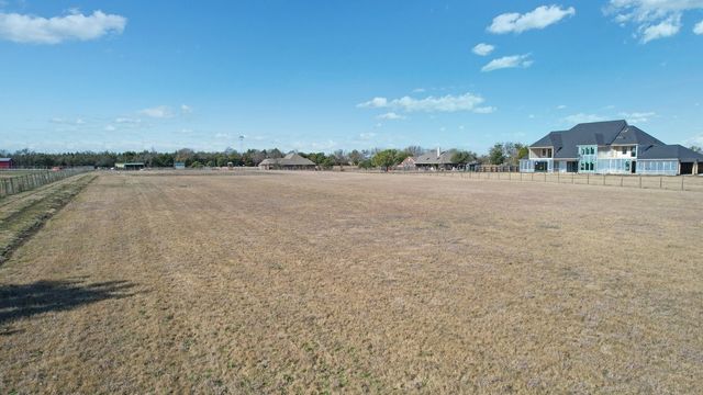 1.74 AC CR 377, Van Alstyne, TX 75495