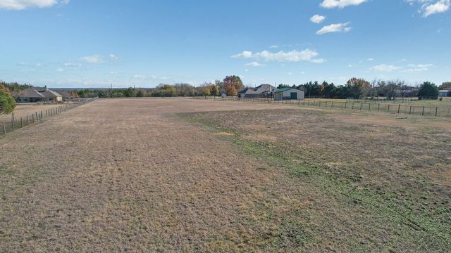 1.74 AC CR 377, Van Alstyne, TX 75495