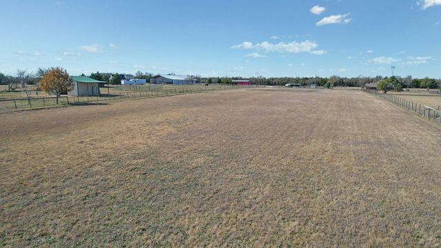 1.74 AC CR 377, Van Alstyne, TX 75495