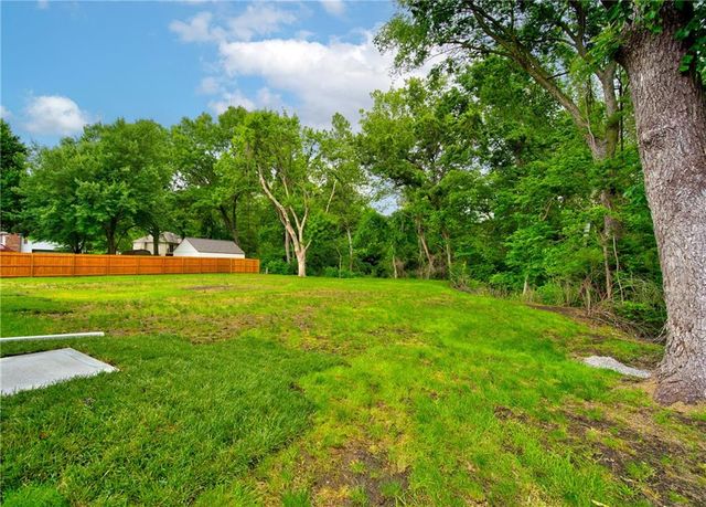 18608 E 26 Terrace, Independence, MO 64057