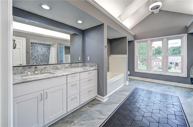 18608 E 26 Terrace, Independence, MO 64057