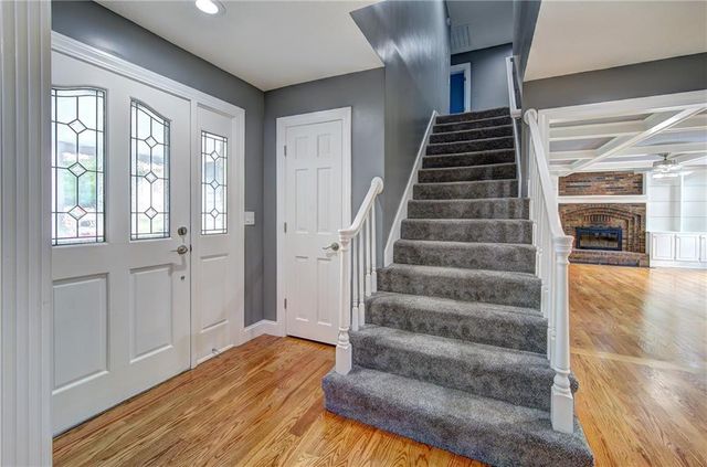 18608 E 26 Terrace, Independence, MO 64057