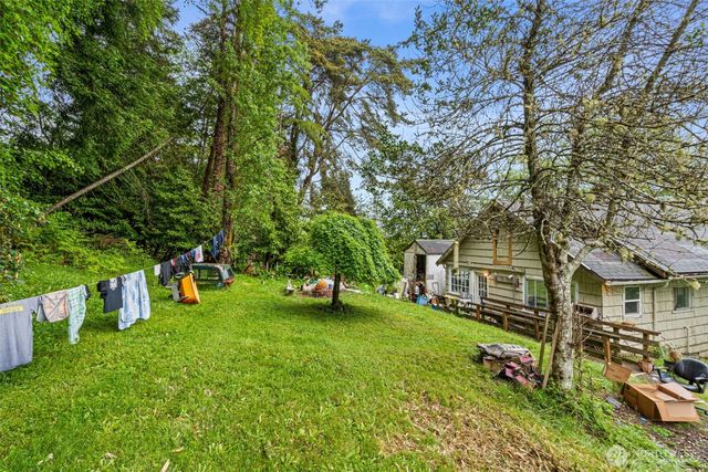 1941 Gerber Street, Raymond, WA 98577