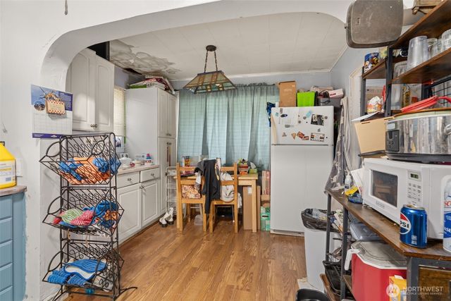 1941 Gerber Street, Raymond, WA 98577