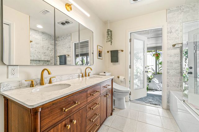 20 Lake Shore Dr, St Augustine, FL 32080