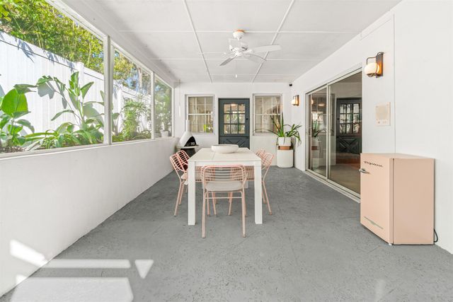 20 Lake Shore Dr, St Augustine, FL 32080