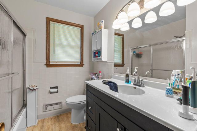 831 Overton Drive NE, Fridley, MN 55432