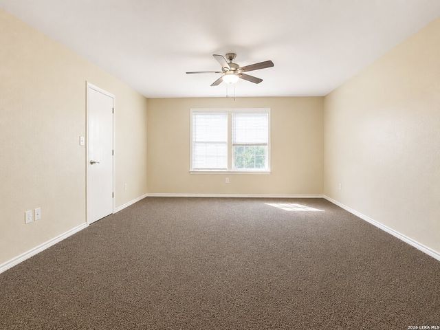 9656 SHOREBIRD LN, San Antonio, TX 78245