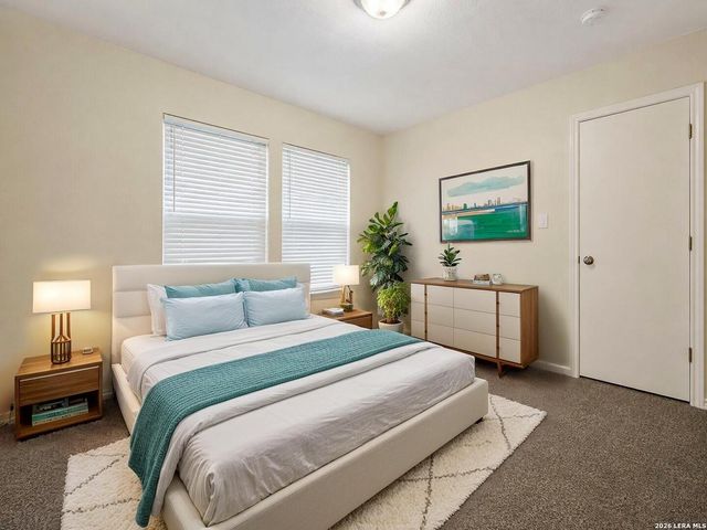 9656 SHOREBIRD LN, San Antonio, TX 78245
