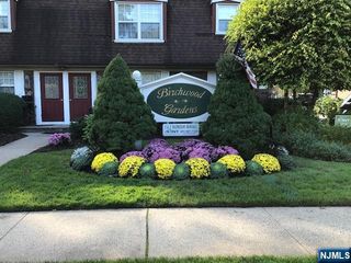 360 Knickerbocker Road 36, Dumont, NJ 07628