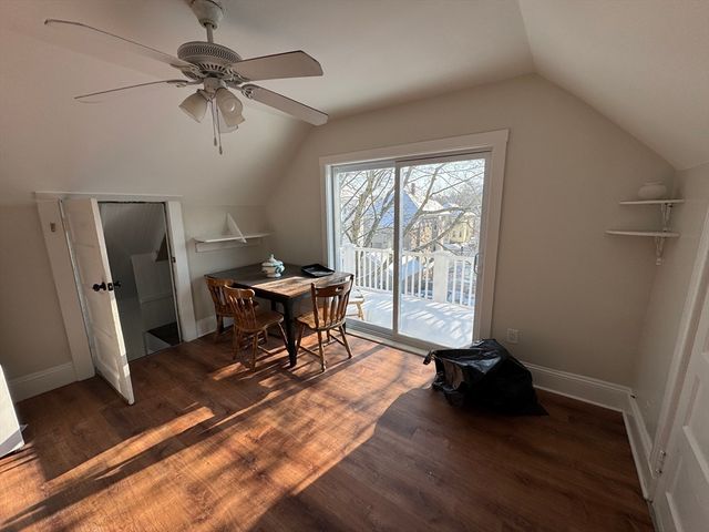 21 Davis Rd 3, Belmont, MA 02478