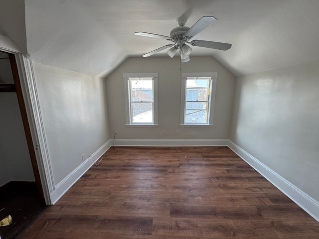 21 Davis Rd 3, Belmont, MA 02478