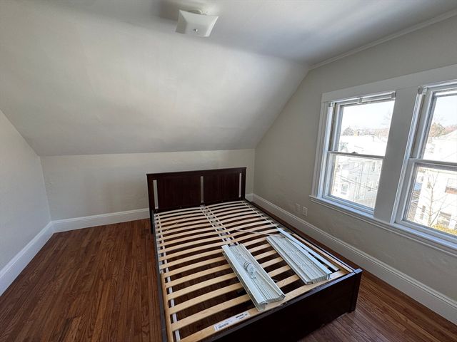 21 Davis Rd 3, Belmont, MA 02478