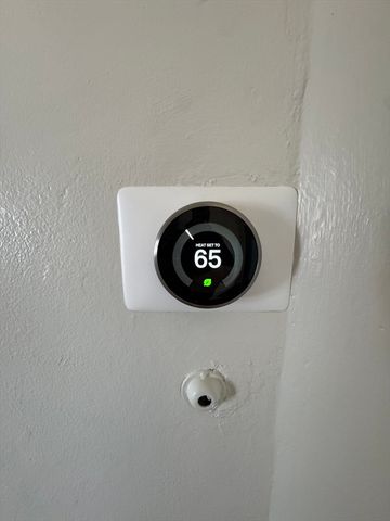 21 Davis Rd 3, Belmont, MA 02478