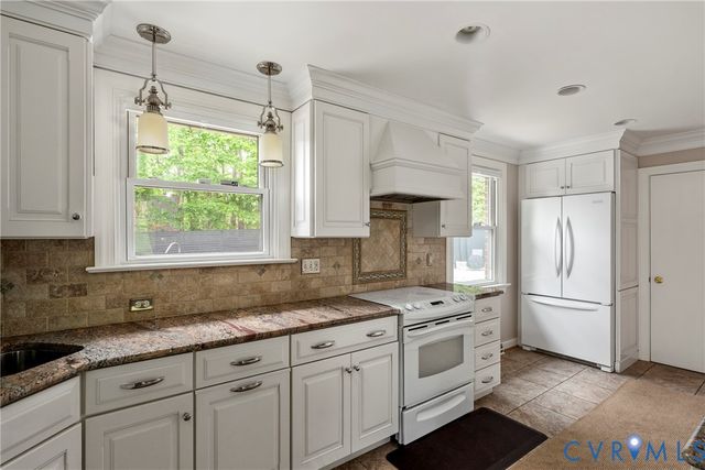 7670 Idlewyld Rd, Richmond, VA 23225