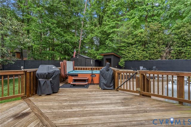 7670 Idlewyld Rd, Richmond, VA 23225