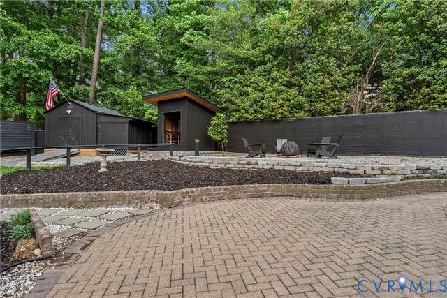 7670 Idlewyld Rd, Richmond, VA 23225