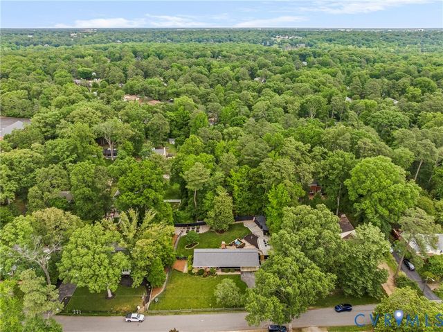 7670 Idlewyld Rd, Richmond, VA 23225