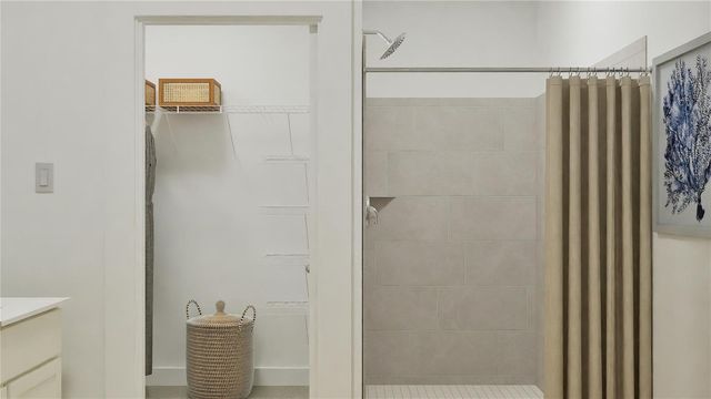 913 TUNDRA LOOP, Groveland, FL 34736