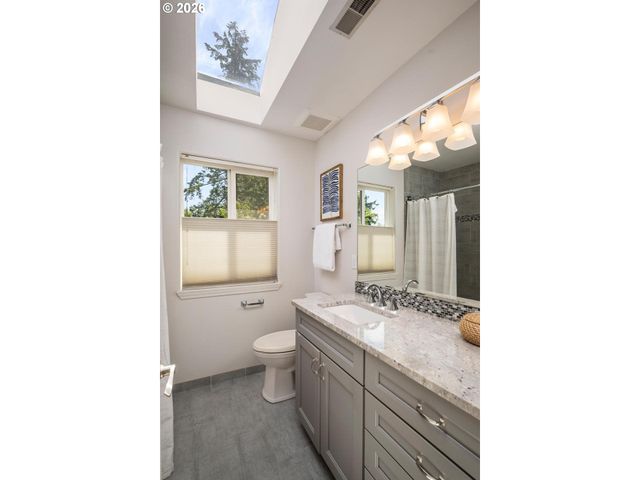 7130 Se PAMRICK Ln, Milwaukie, OR 97267