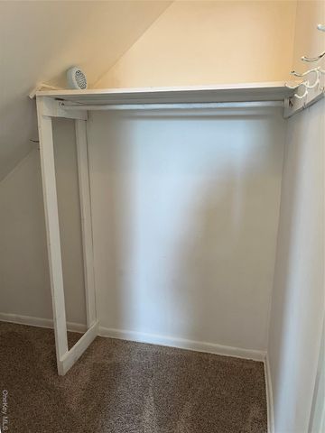 7 Floyd Place, East Norwich, NY 11732