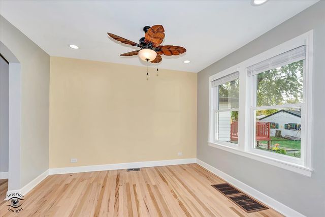 5230 S Hamlin Avenue, Chicago, IL 60632