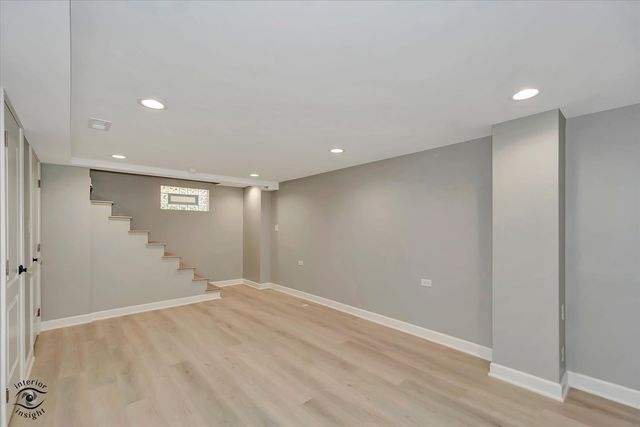 5230 S Hamlin Avenue, Chicago, IL 60632