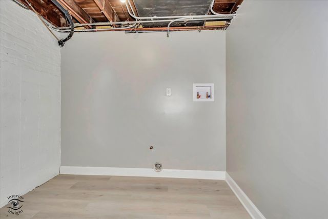 5230 S Hamlin Avenue, Chicago, IL 60632