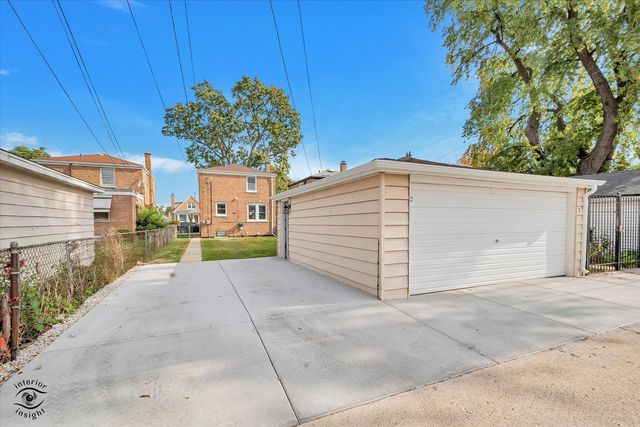 5230 S Hamlin Avenue, Chicago, IL 60632