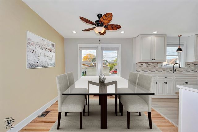 5230 S Hamlin Avenue, Chicago, IL 60632