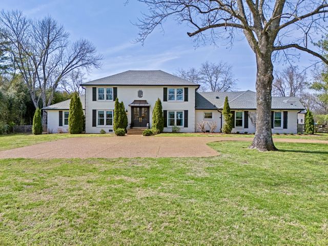 202 Deerfield Ln, Franklin, TN 37069