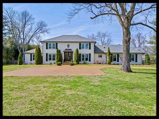 202 Deerfield Ln, Franklin, TN 37069