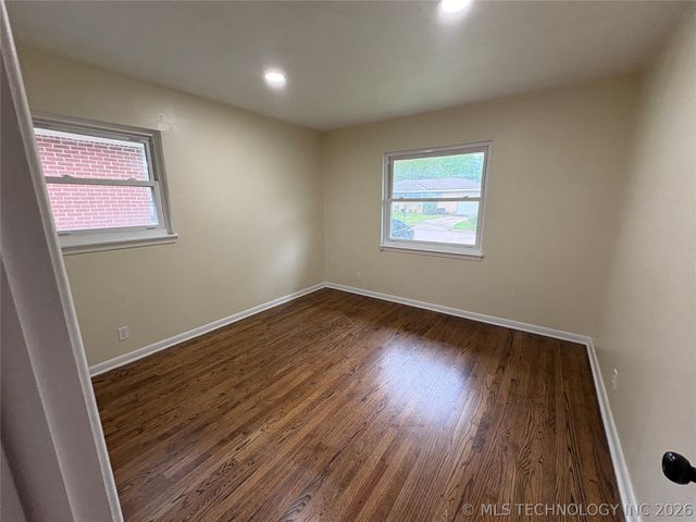 618 SE Wilshire Avenue, Bartlesville, OK 74006