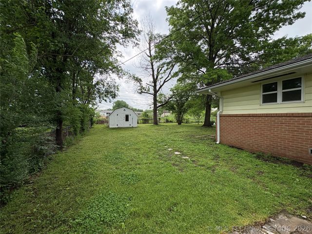 618 SE Wilshire Avenue, Bartlesville, OK 74006