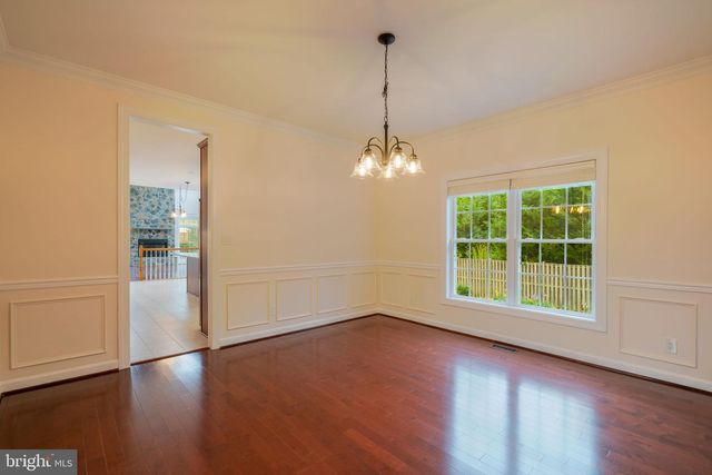 8038 HOLLAND RD, Alexandria, VA 22306