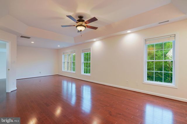 8038 HOLLAND RD, Alexandria, VA 22306