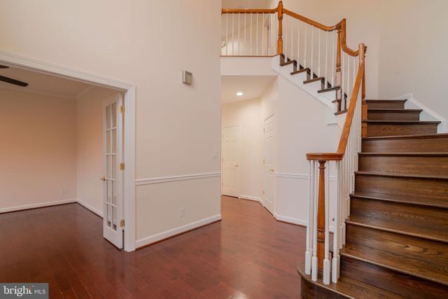 8038 HOLLAND RD, Alexandria, VA 22306