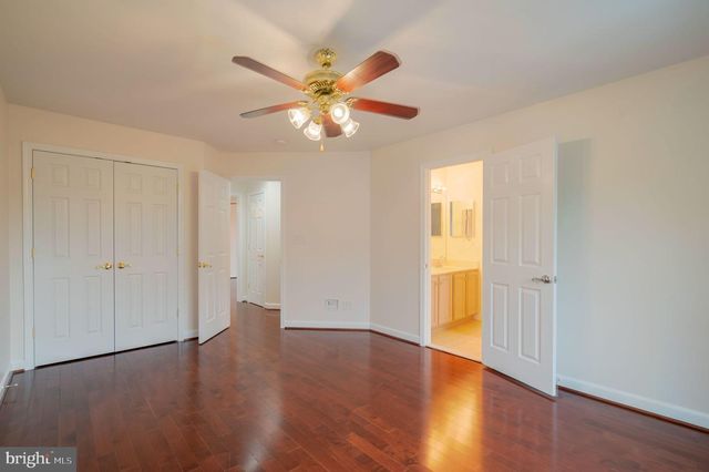 8038 HOLLAND RD, Alexandria, VA 22306