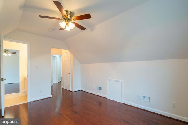 8038 HOLLAND RD, Alexandria, VA 22306