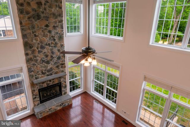 8038 HOLLAND RD, Alexandria, VA 22306